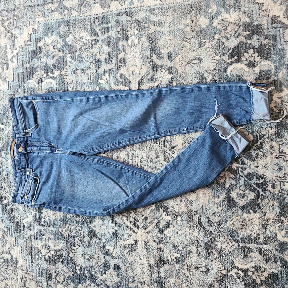 Joe's Jeans mid rise skinny crop